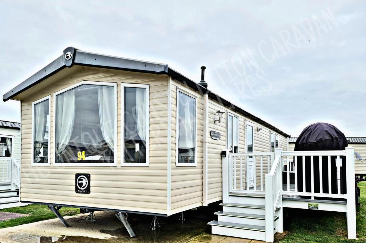 Tattershall Luxury Hot Tub Caravan Extérieur photo