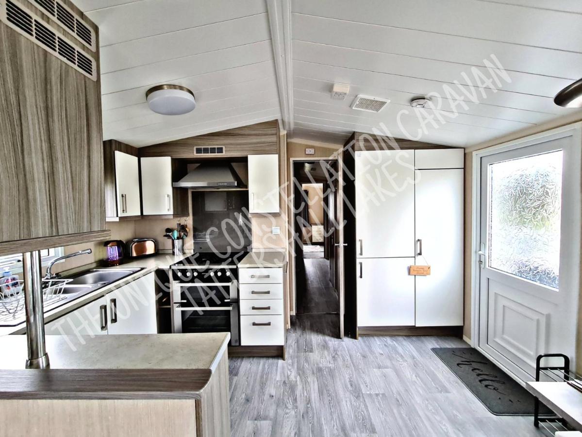 Tattershall Luxury Hot Tub Caravan Extérieur photo