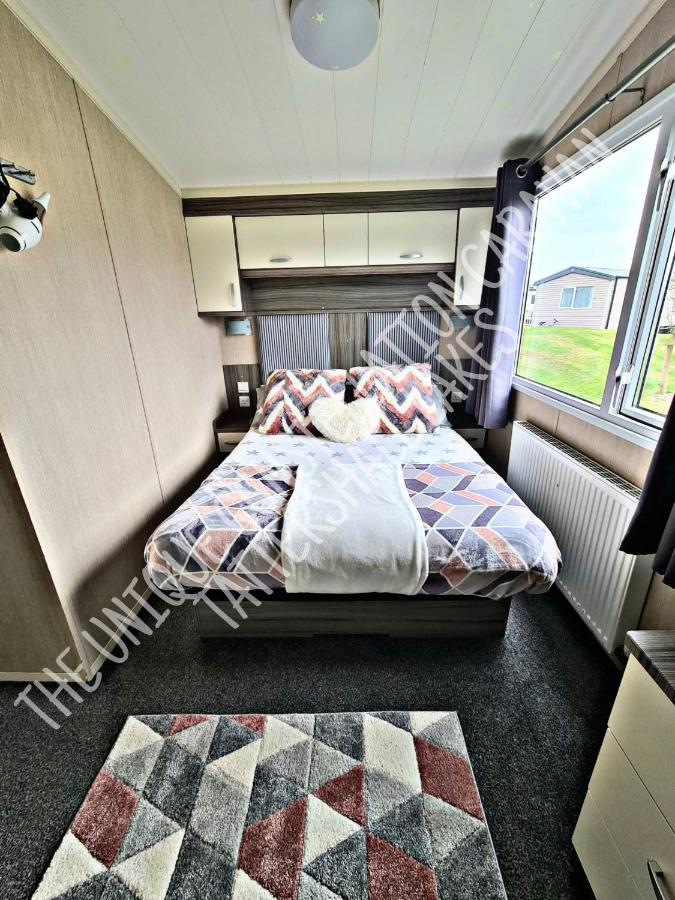 Tattershall Luxury Hot Tub Caravan Extérieur photo
